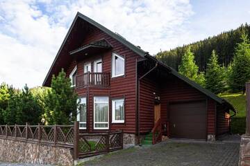Улучшенное шале в Отеле Bukovel Hotel